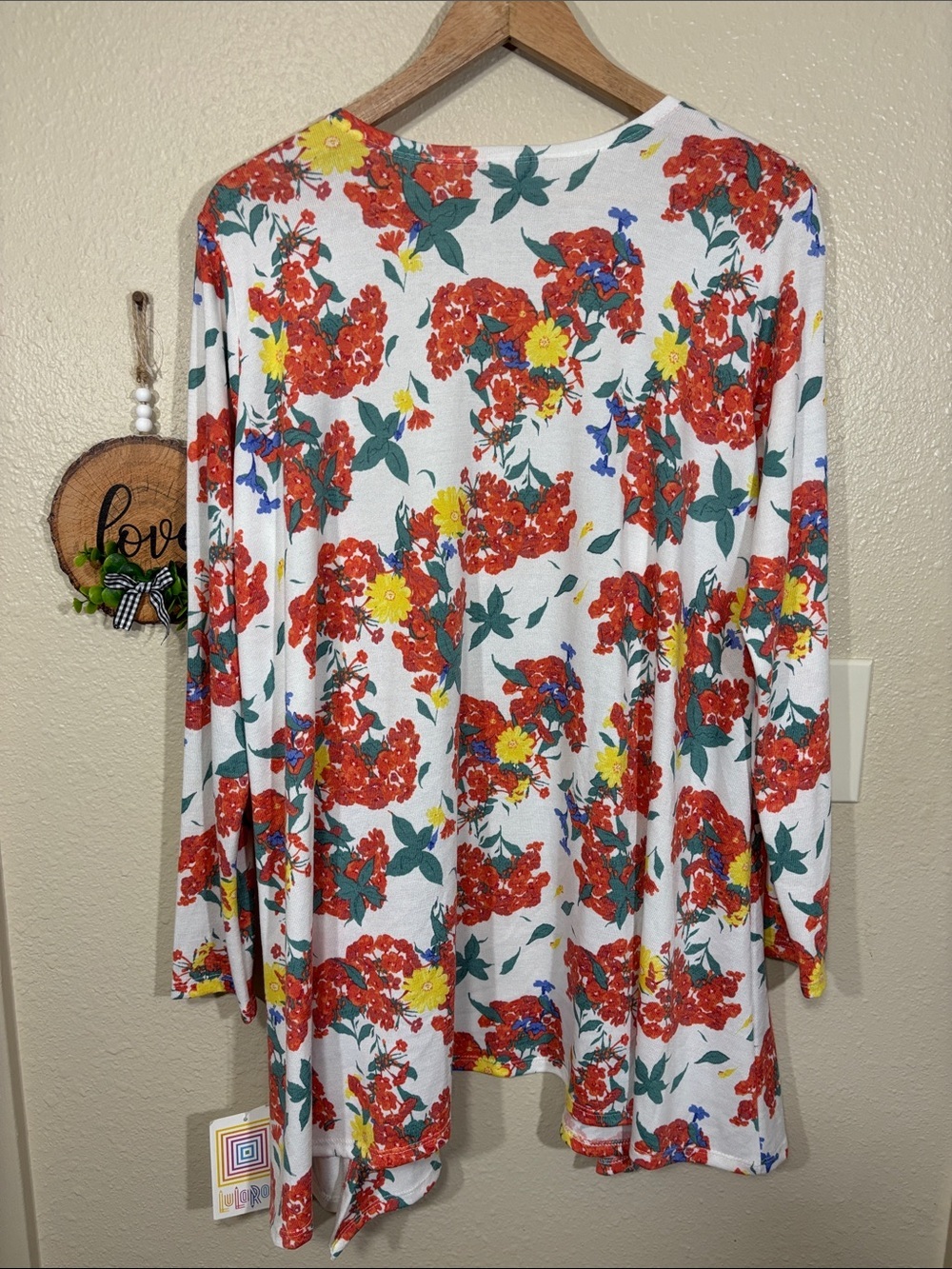 Lularoe Floral Print Caroline Cardigan Size L NEW - Picture 6 of 6